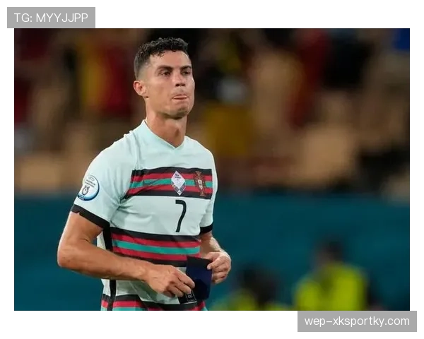 中场组织者波格巴本季直塞撕裂防线较上季更能主导