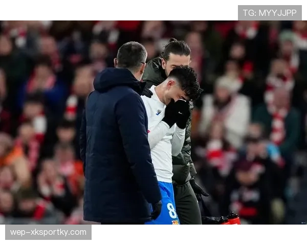 巴萨问题不在个人能力，而在整体连接：进攻缺乏协同，中场控制力减弱